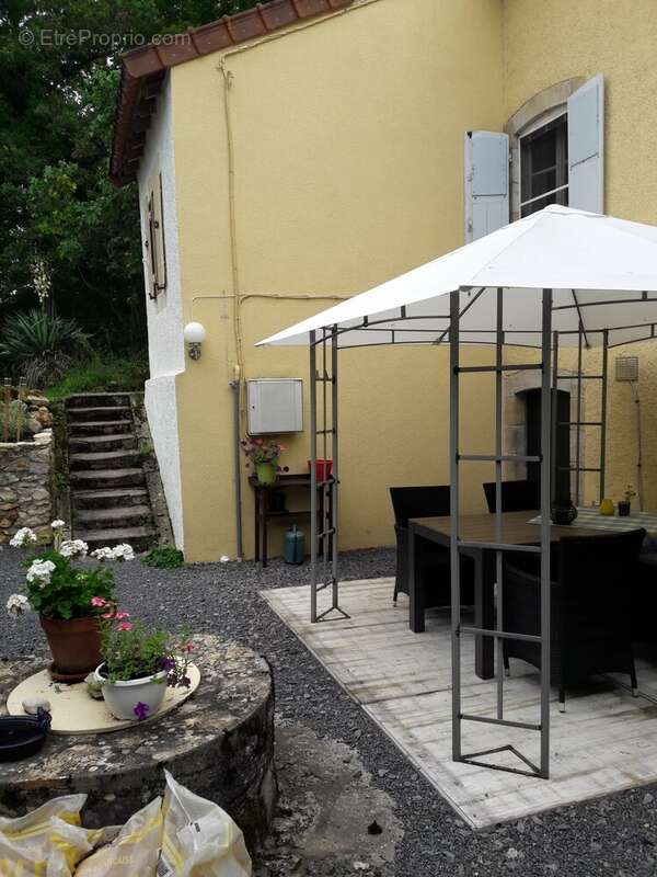 Maison à EPINEUIL-LE-FLEURIEL