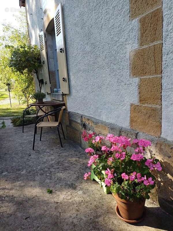 Maison à EPINEUIL-LE-FLEURIEL