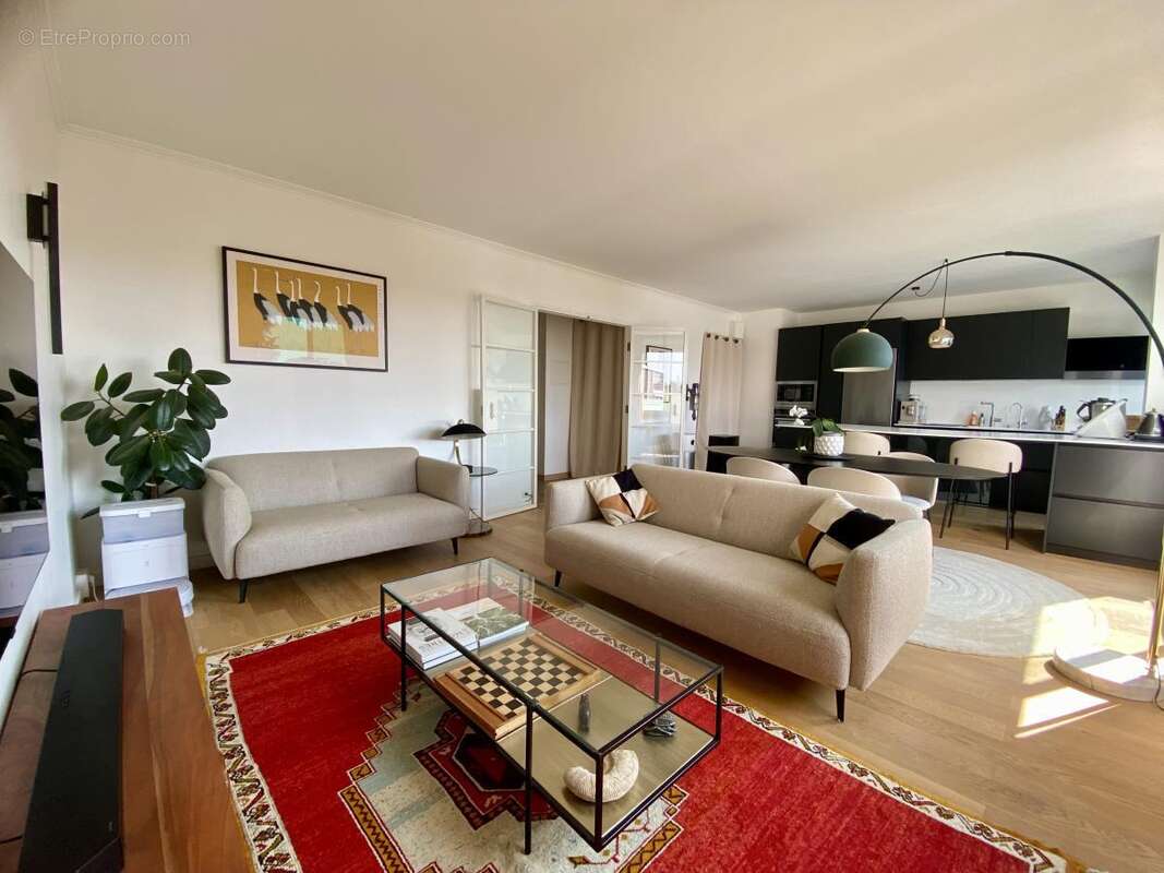 Appartement à LE PERREUX-SUR-MARNE