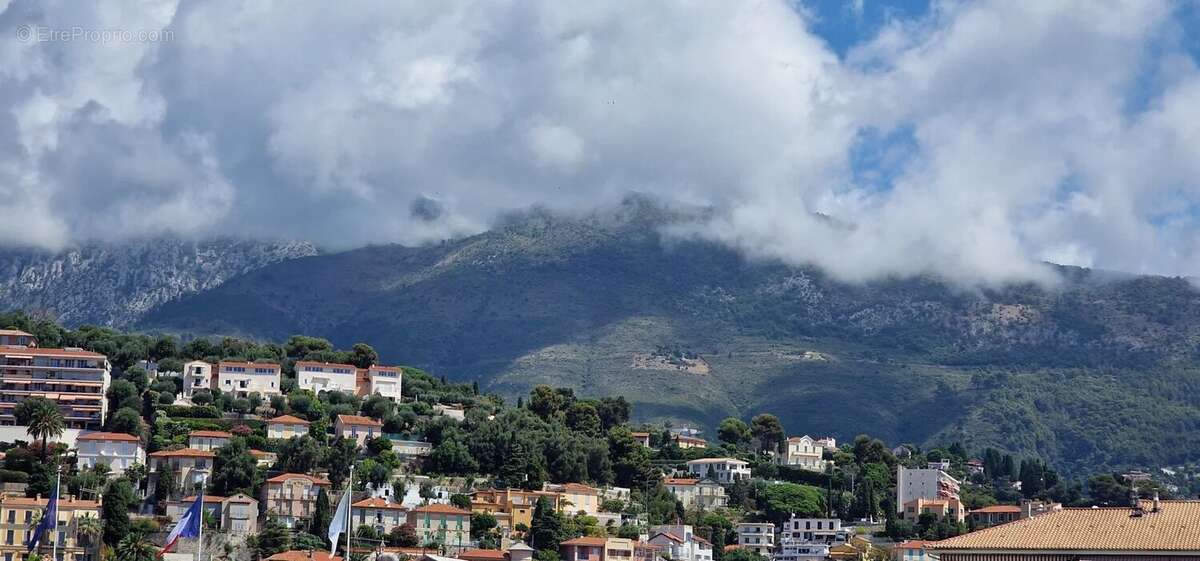 Appartement à MENTON