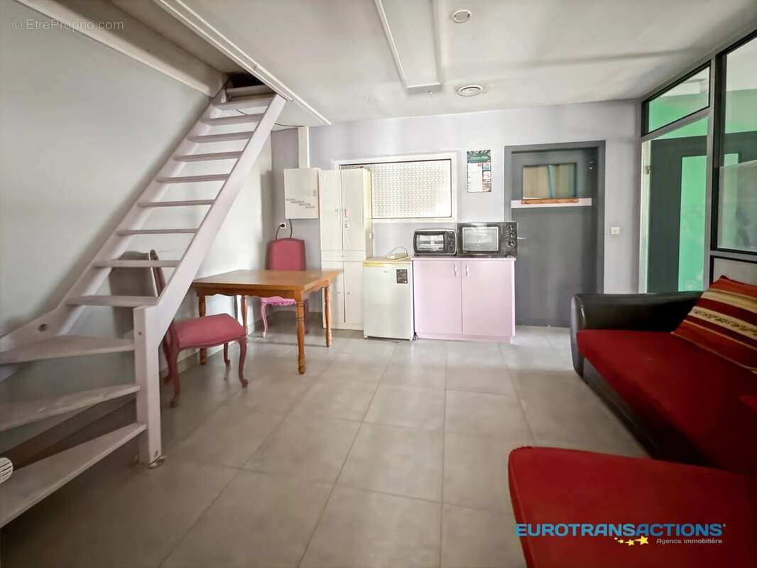 Commerce à SCHWEIGHOUSE-SUR-MODER