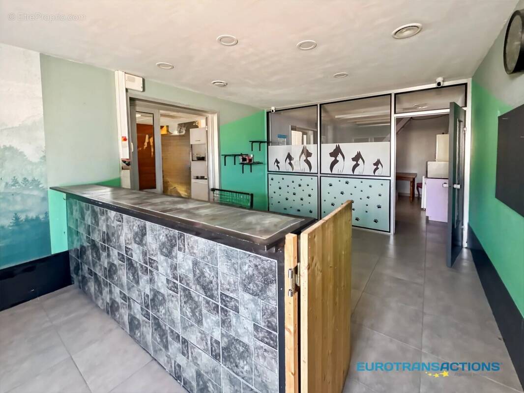 Commerce à SCHWEIGHOUSE-SUR-MODER