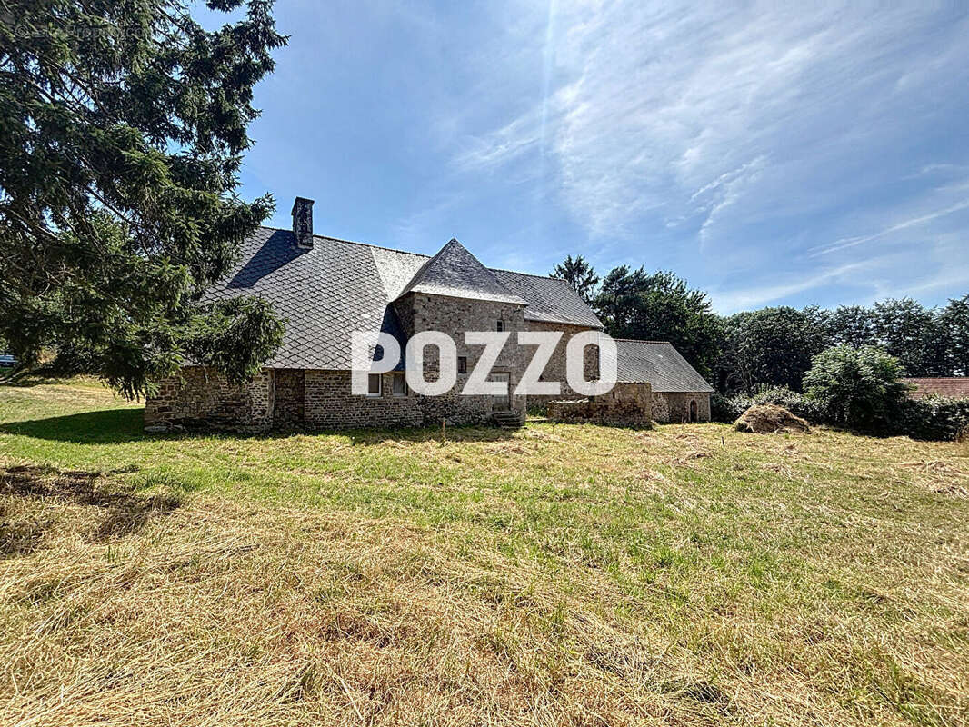 Maison à SAINT-SENIER-SOUS-AVRANCHES