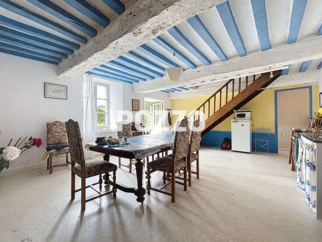 Maison à SAINT-SENIER-SOUS-AVRANCHES