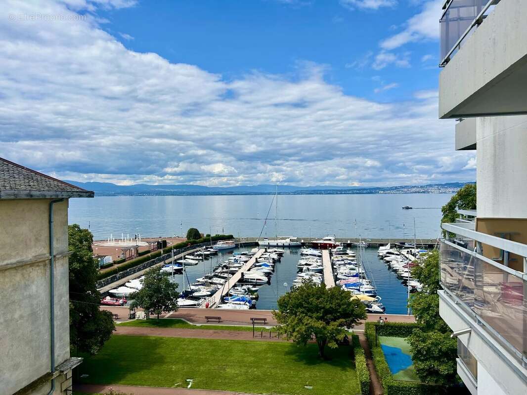 Appartement à EVIAN-LES-BAINS