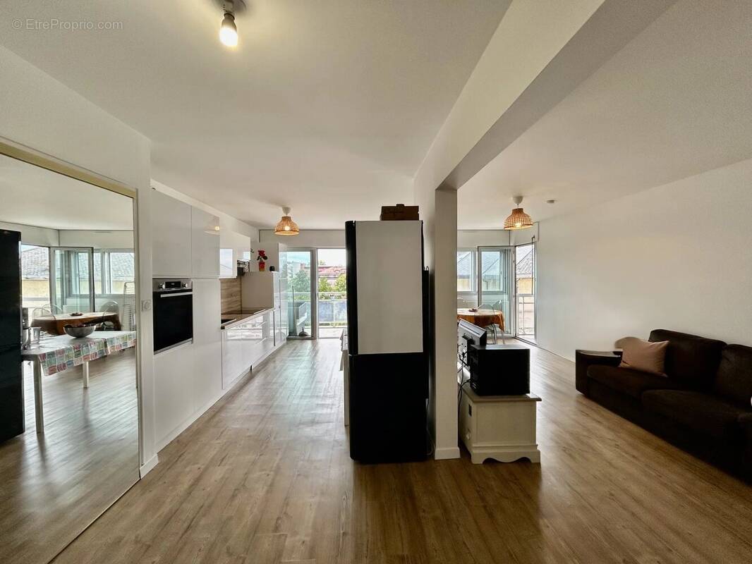 Appartement à EVIAN-LES-BAINS