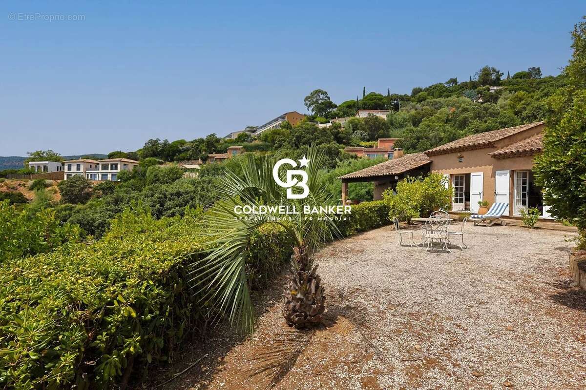 Maison à RAYOL-CANADEL-SUR-MER