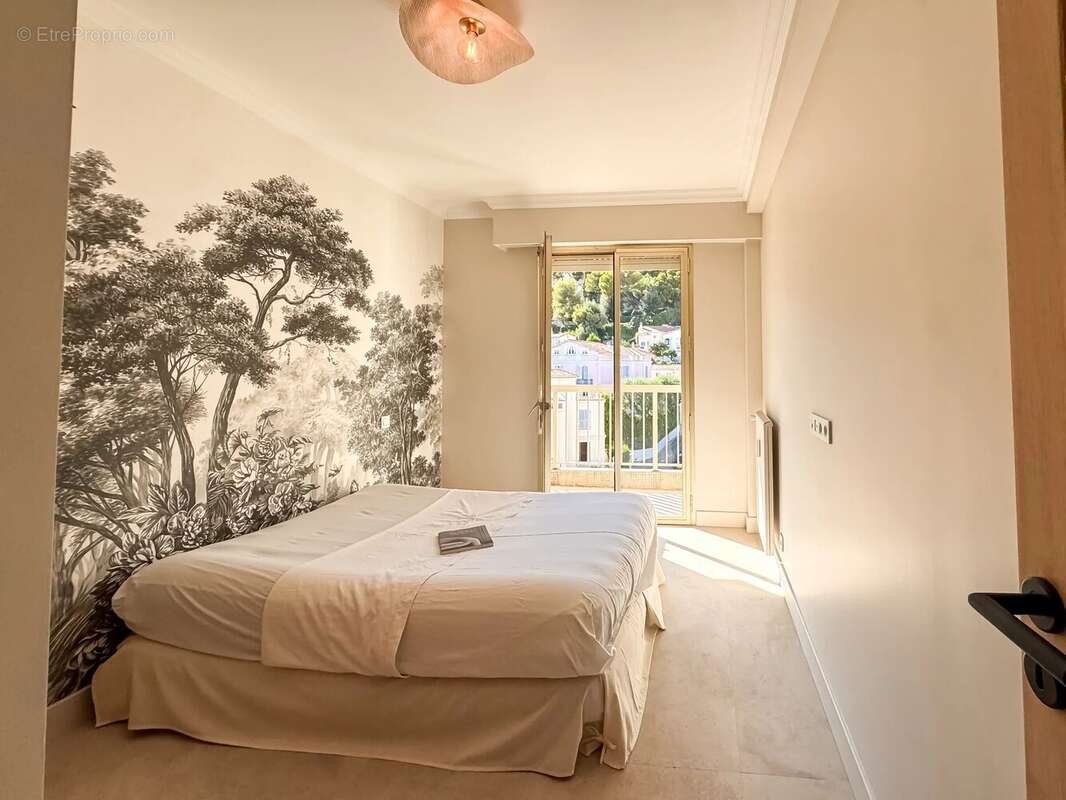 Appartement à BEAULIEU-SUR-MER