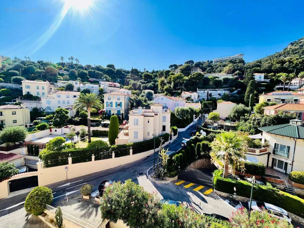 Appartement à BEAULIEU-SUR-MER