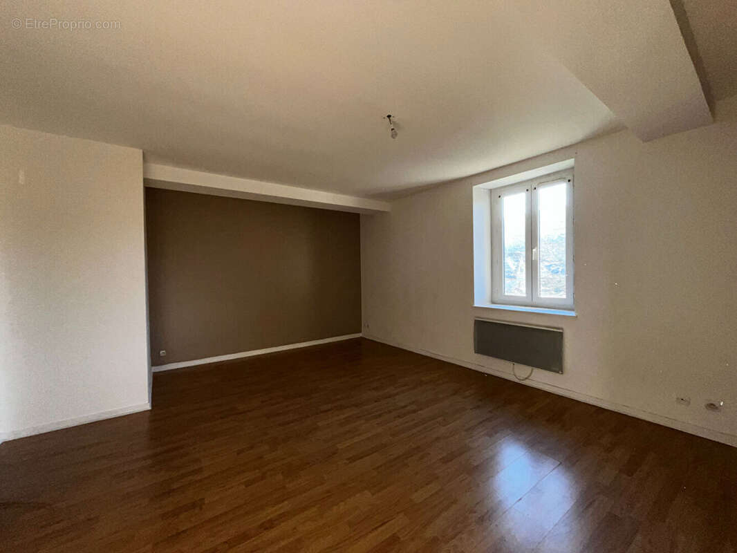 Maison à VELARS-SUR-OUCHE