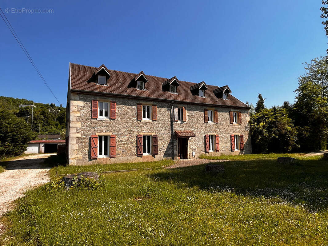 Maison à VELARS-SUR-OUCHE