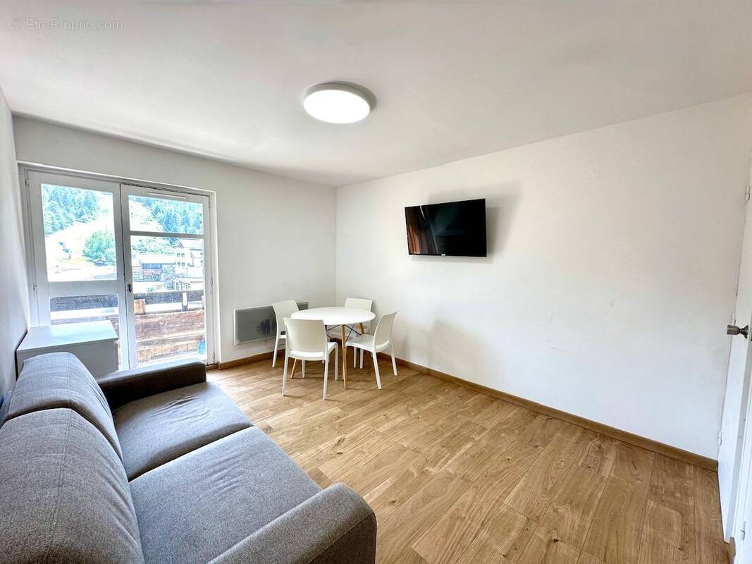   - Appartement à PRADES