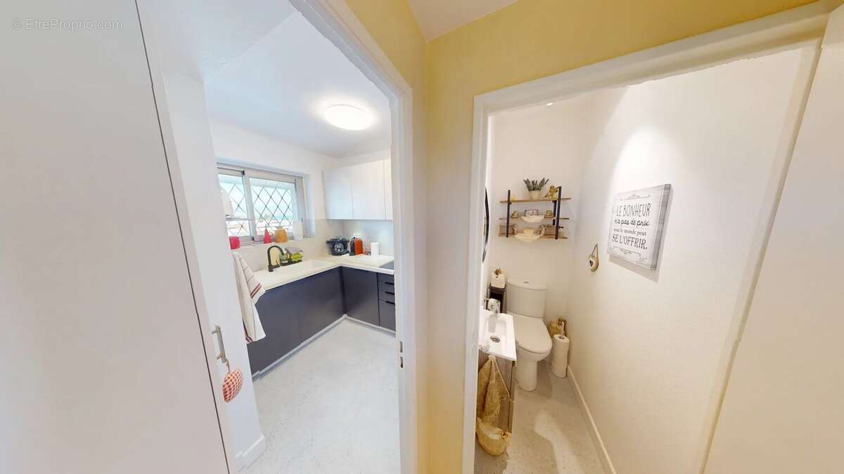 Appartement à VILLENEUVE-LOUBET