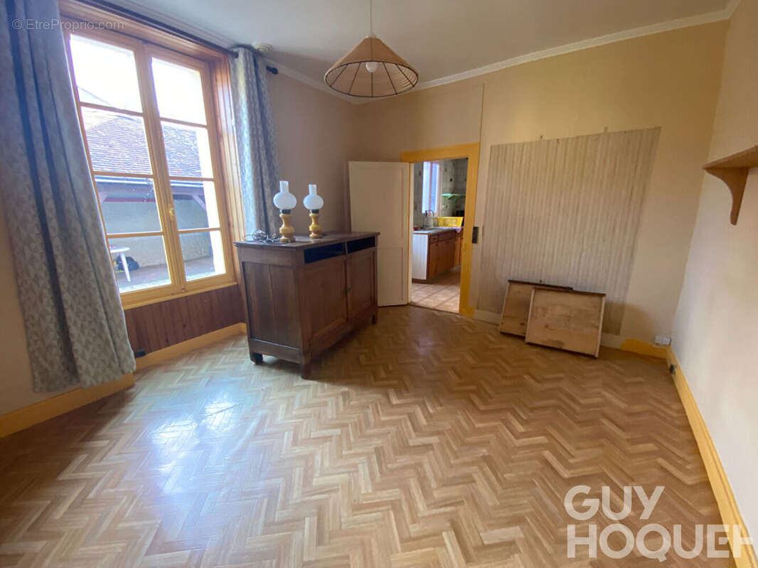 Maison à CLOYES-SUR-LE-LOIR