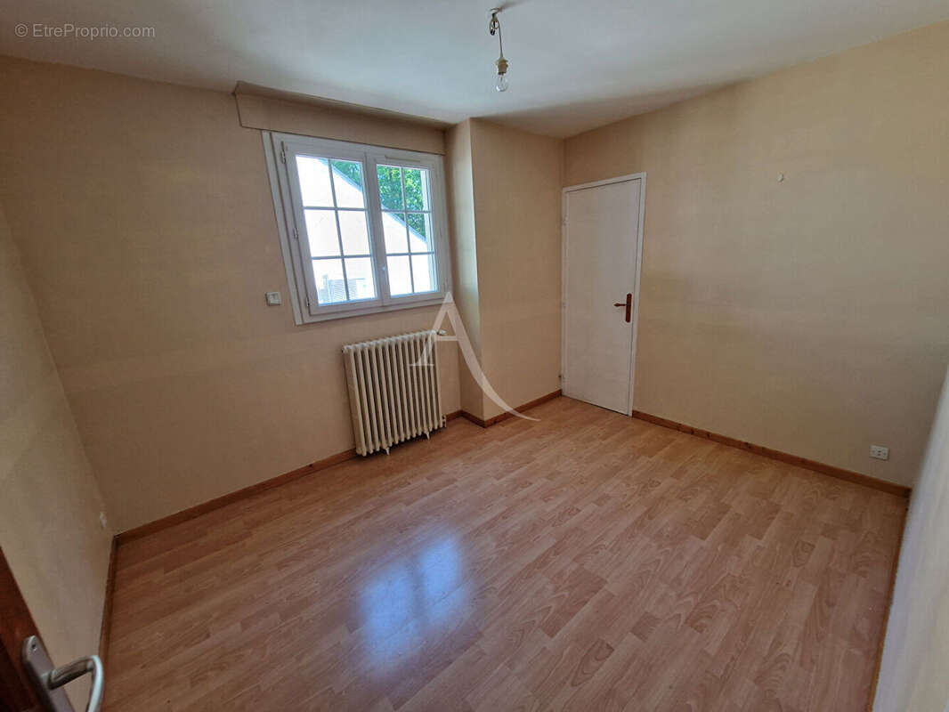 Maison à SAINTE-LUCE-SUR-LOIRE