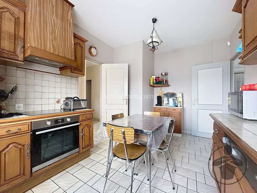 Maison à SAINT-DENIS-DE-PILE