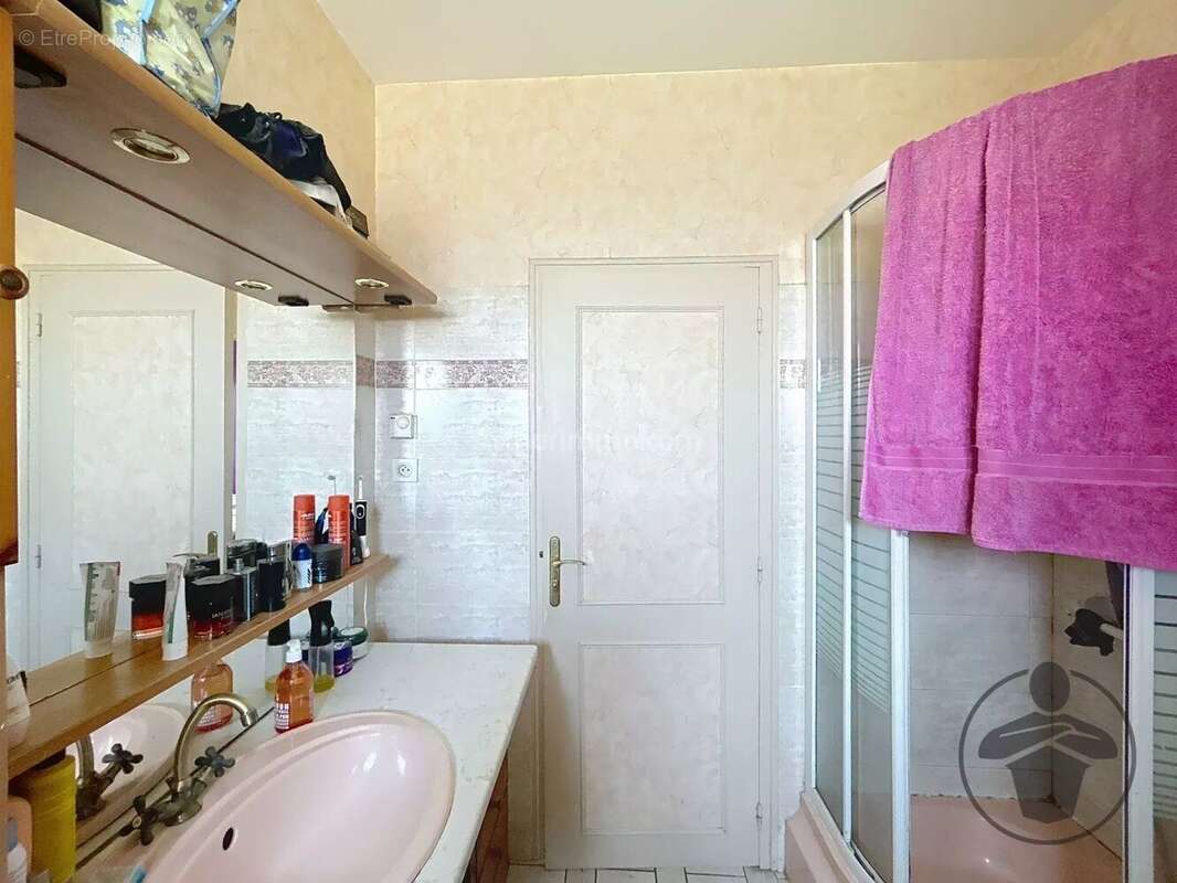 Maison à SAINT-DENIS-DE-PILE