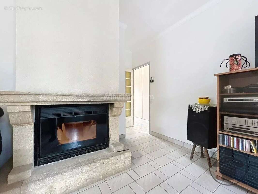 Maison à SAINT-DENIS-DE-PILE