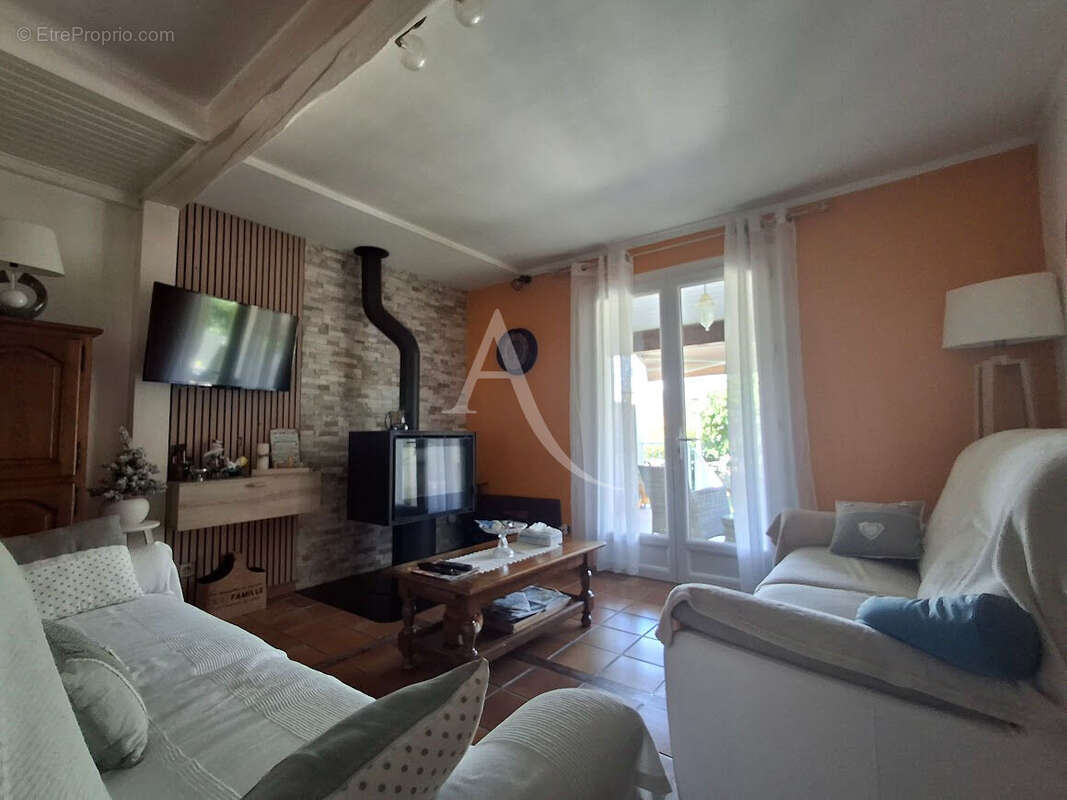 Maison à LE POUJOL-SUR-ORB