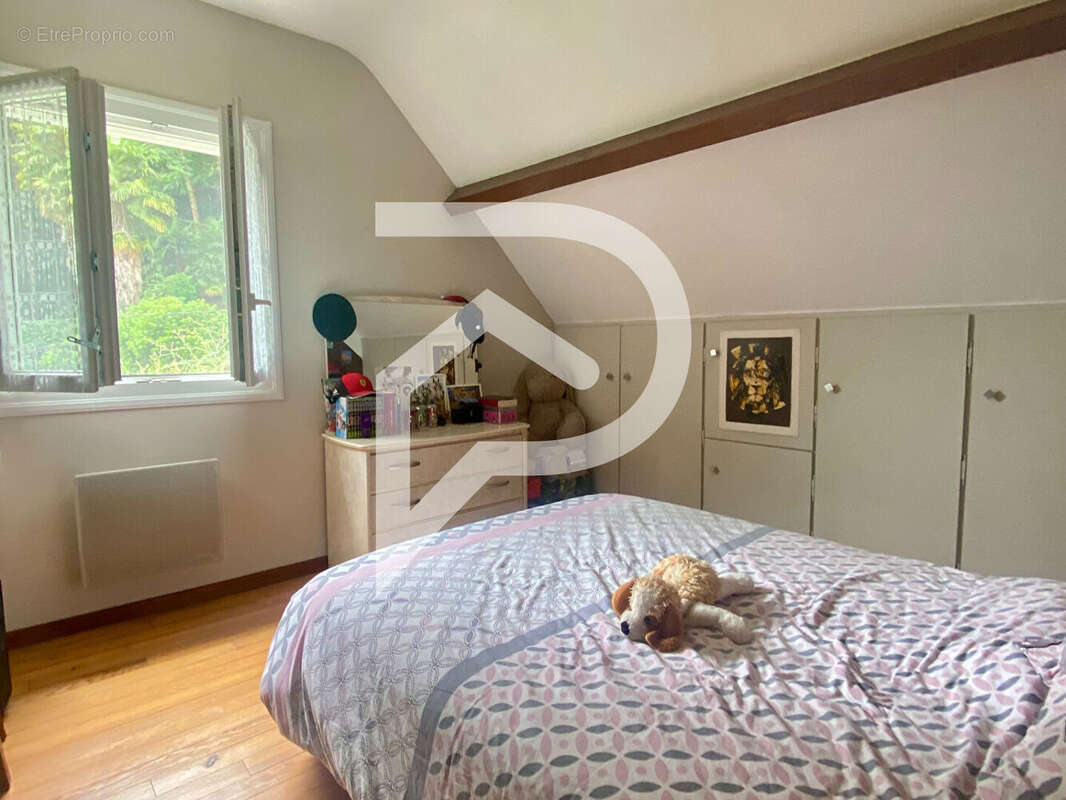 Maison à OLORON-SAINTE-MARIE