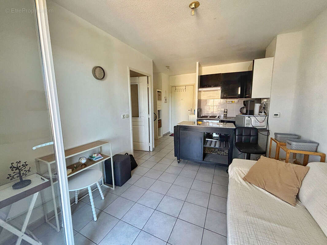 Appartement à MARSEILLE-15E