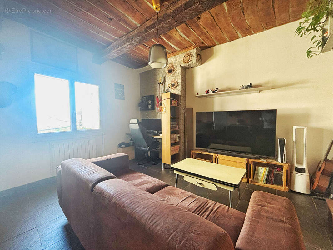 Appartement à CABRIES