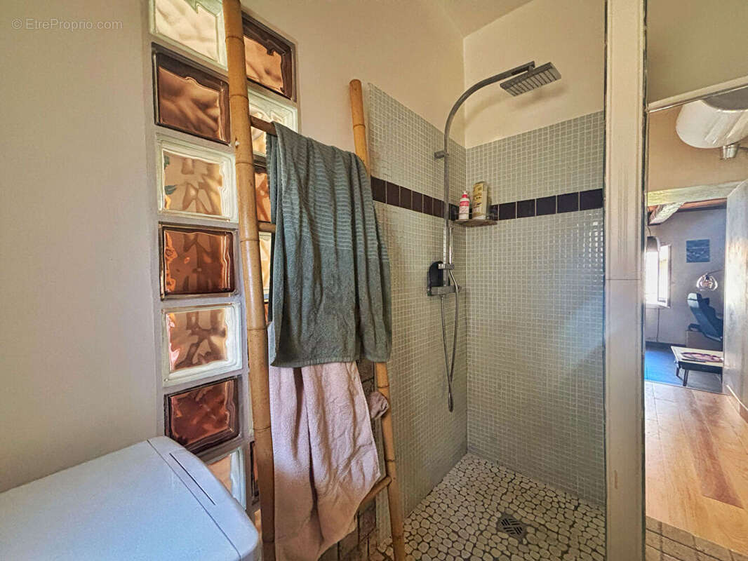 Appartement à CABRIES