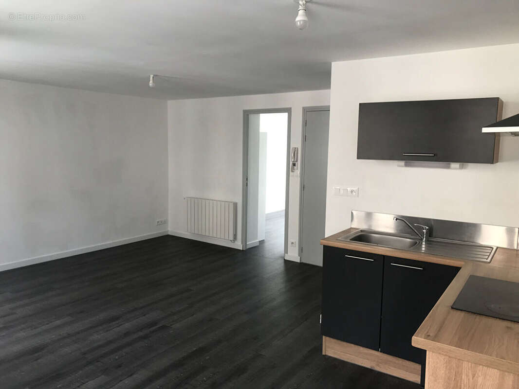 Appartement à LAMBALLE