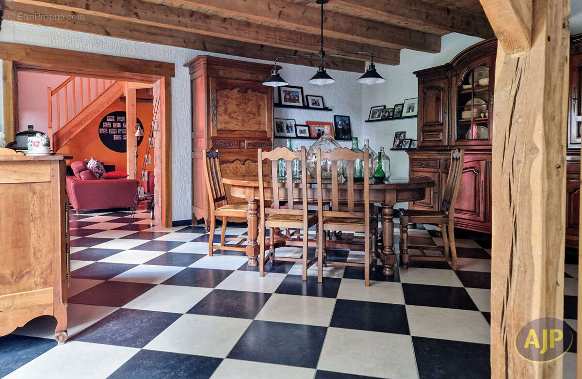 Maison à SAINT-HILAIRE-DE-CLISSON