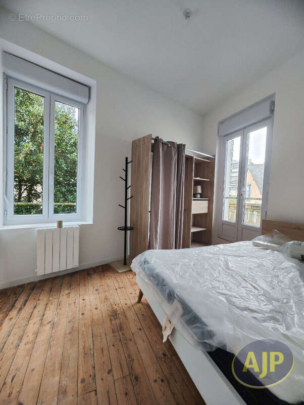 Appartement à SEGRE
