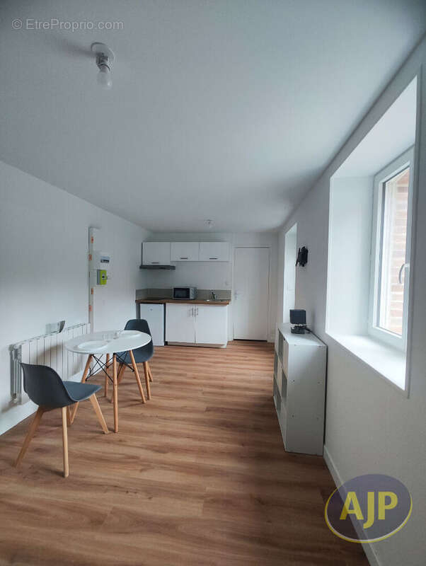 Appartement à SEGRE