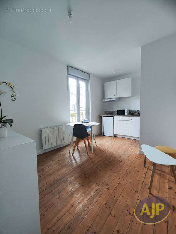 Appartement à SEGRE