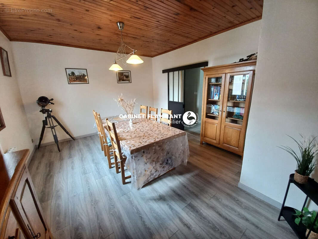 Maison à VENAREY-LES-LAUMES