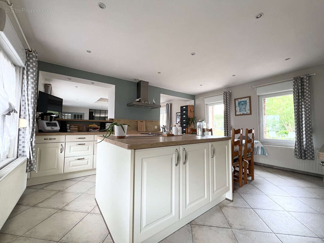 Maison à SAINT-VENANT