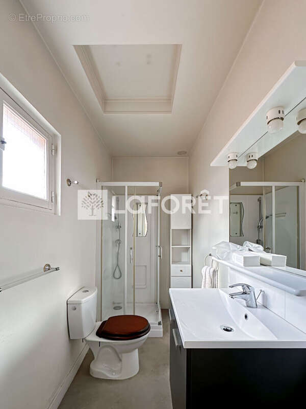 Commerce à MAISONS-ALFORT