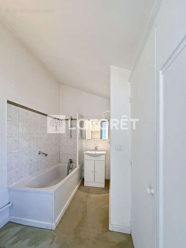 Commerce à MAISONS-ALFORT