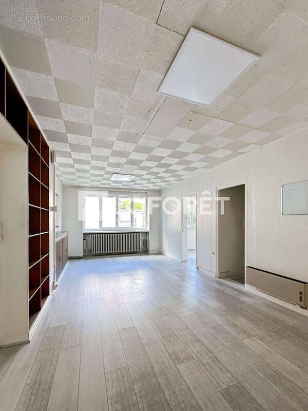 Commerce à MAISONS-ALFORT