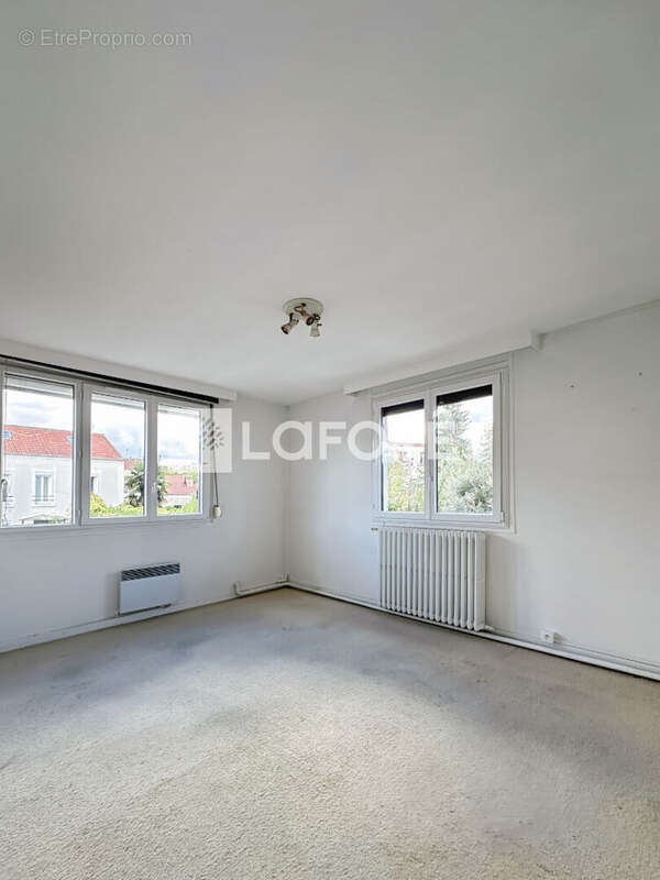 Commerce à MAISONS-ALFORT