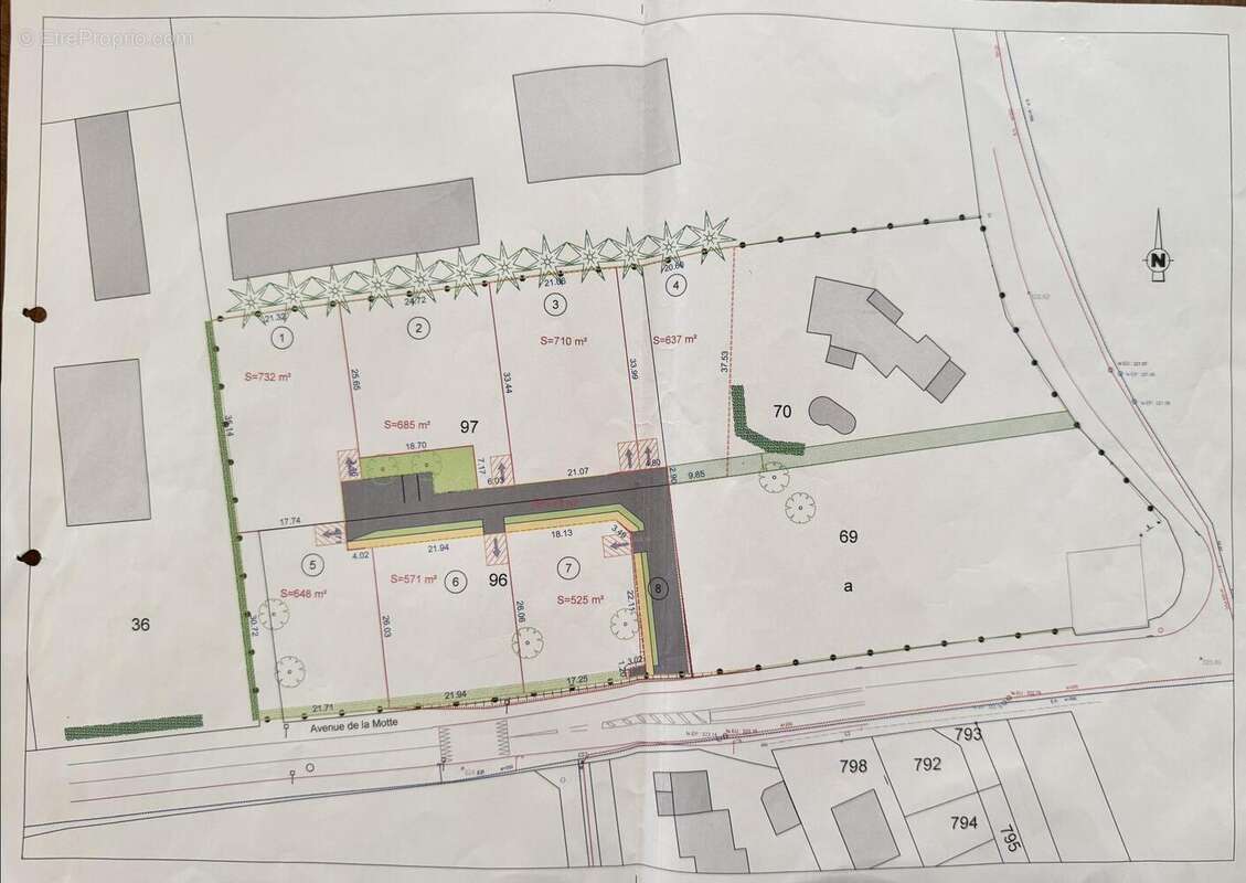 Terrain à MALINTRAT