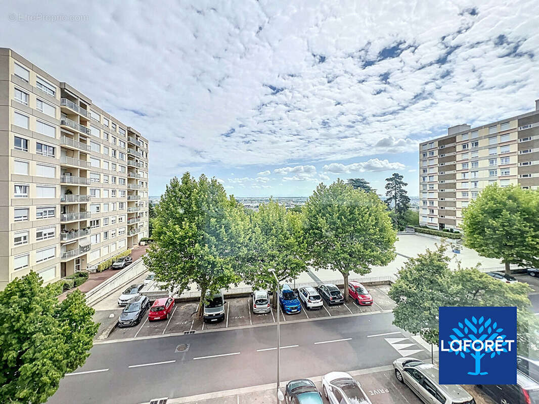 Appartement à OULLINS