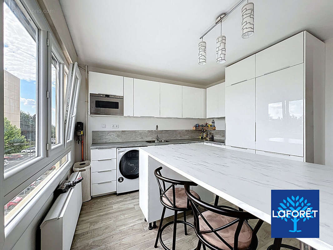 Appartement à OULLINS