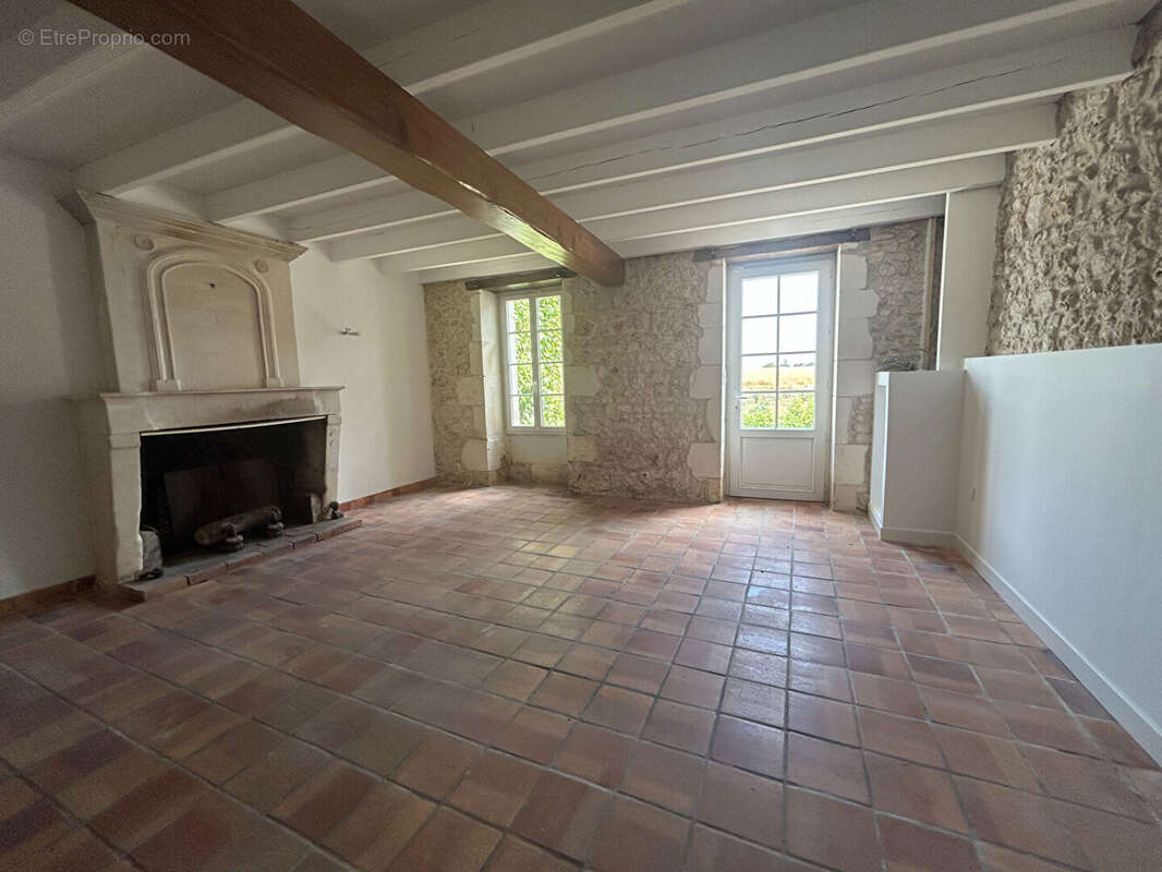 Maison à SAINTE-GEMME