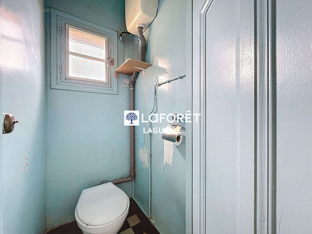 Maison à SAINTE-GENEVIEVE-SUR-ARGENCE