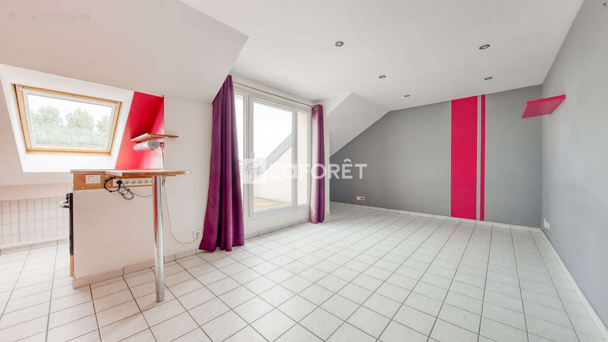 Appartement à ROISSY-EN-BRIE