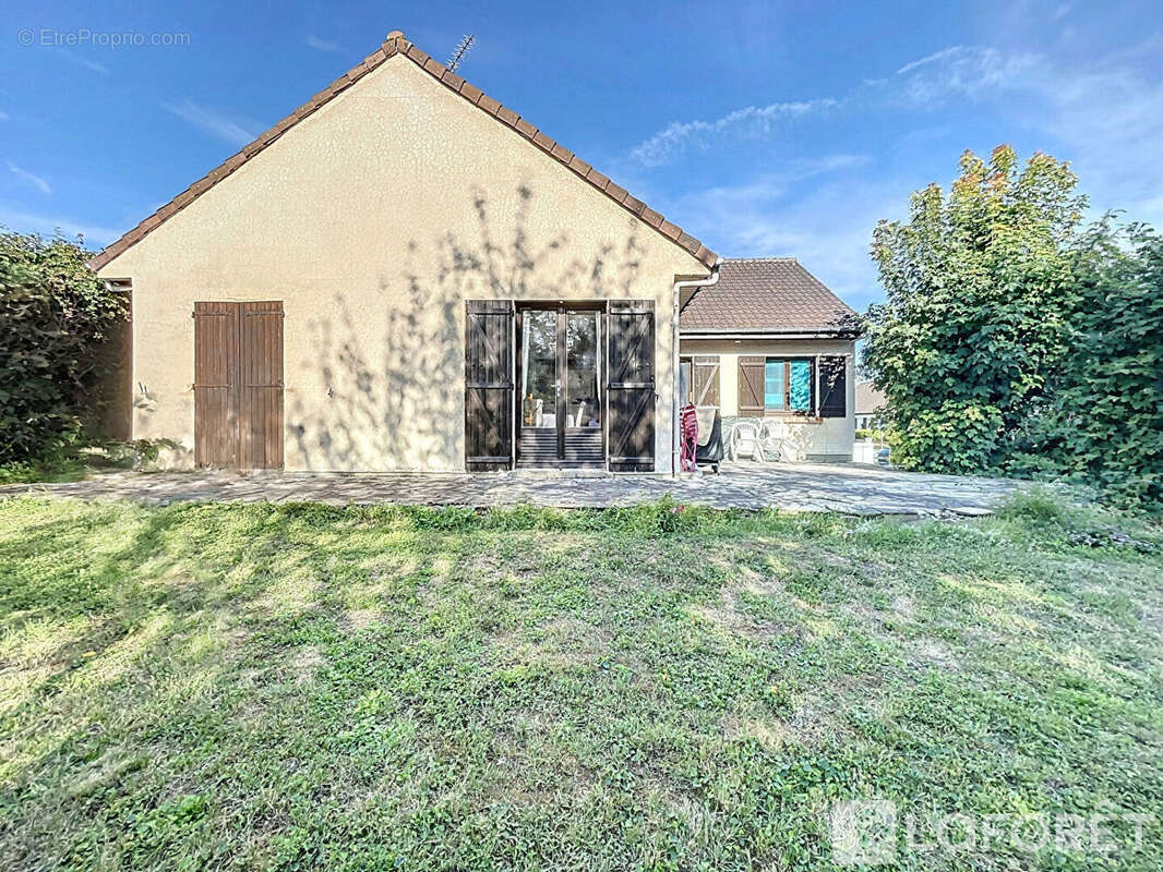 Maison à SAINT-MICHEL-SUR-ORGE