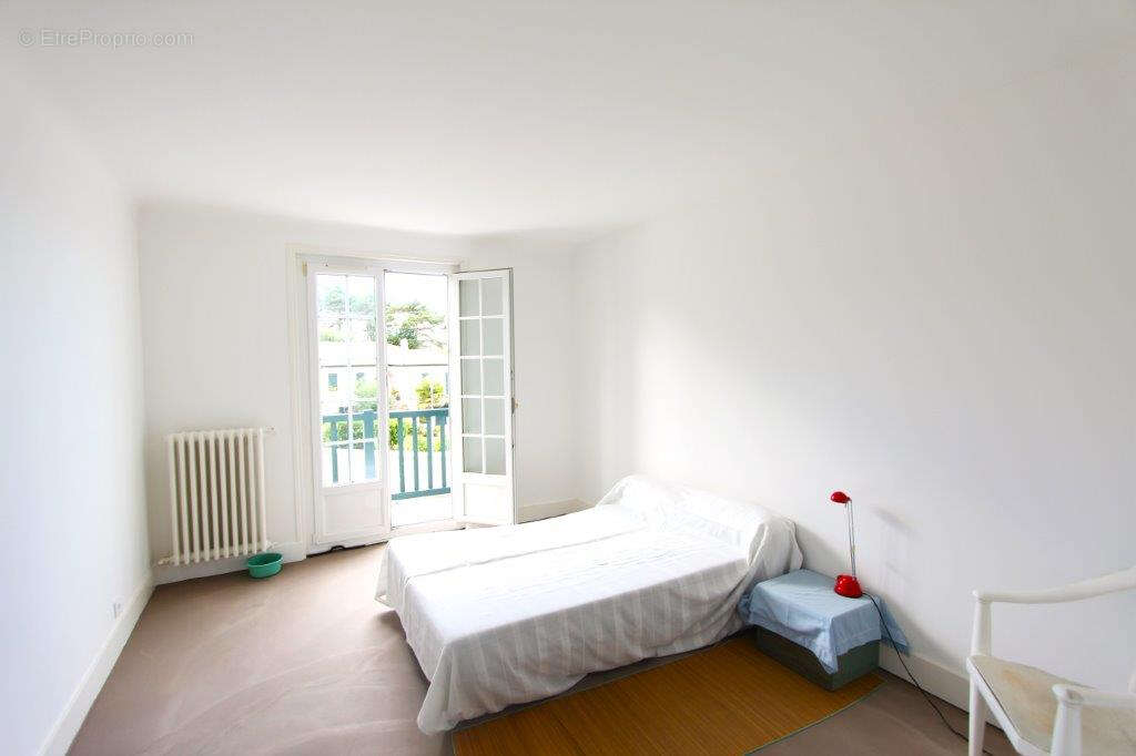 Appartement à CIBOURE