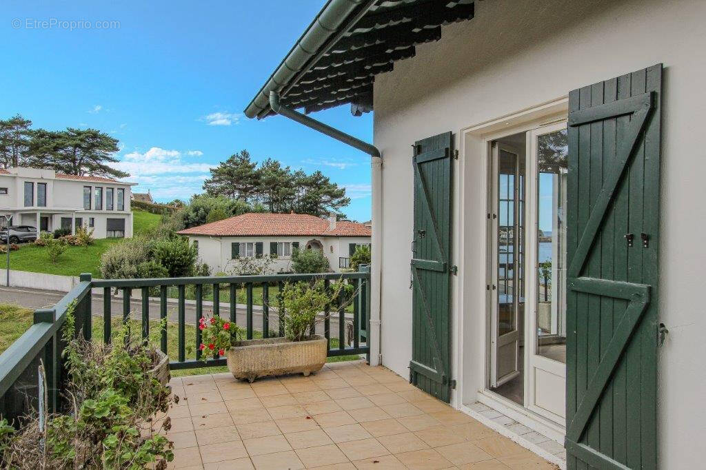 Appartement à CIBOURE