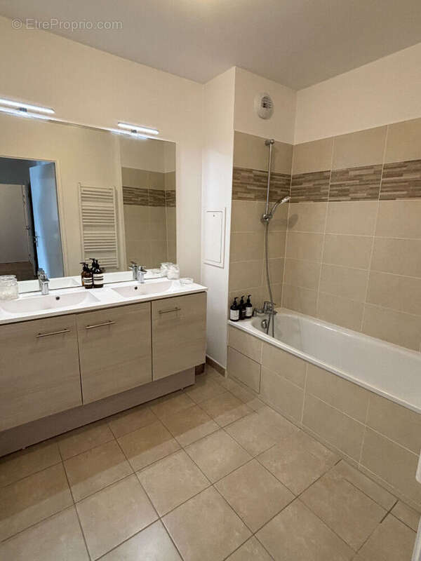 Appartement à VILLEMOMBLE