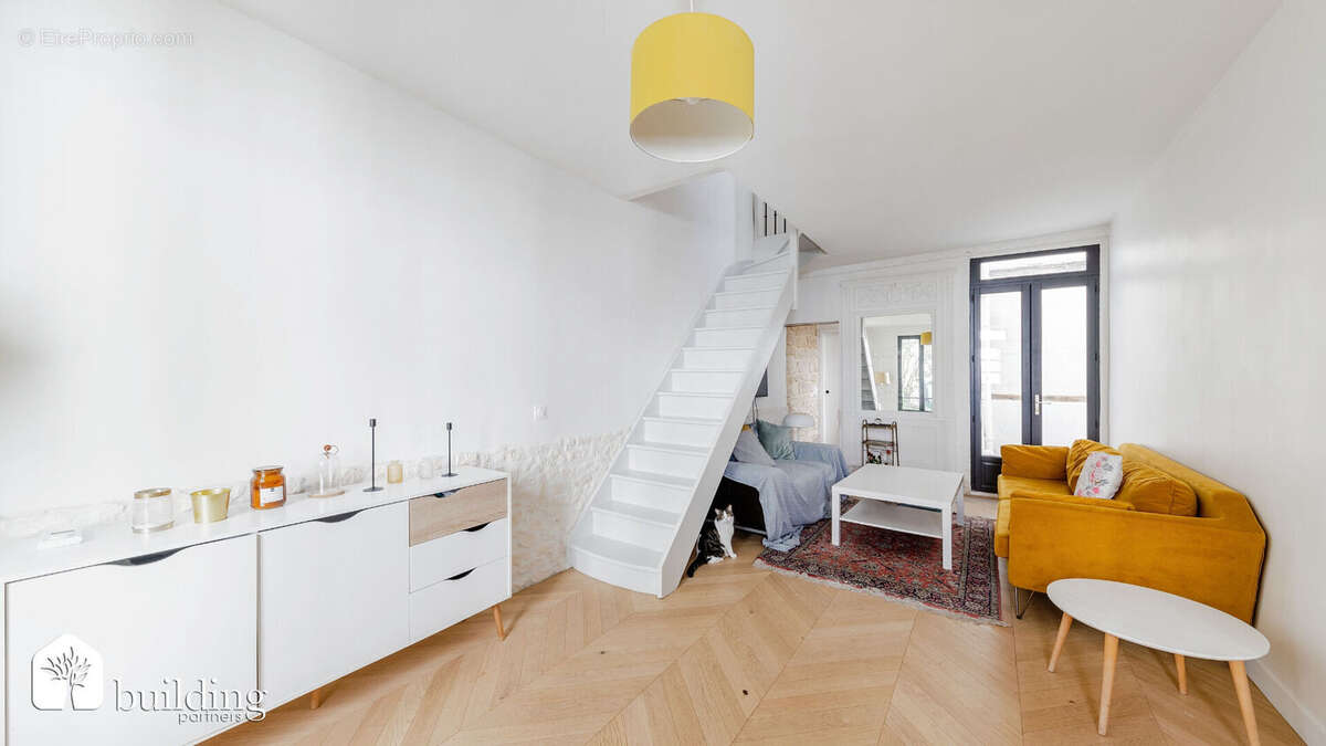 Appartement à LEVALLOIS-PERRET