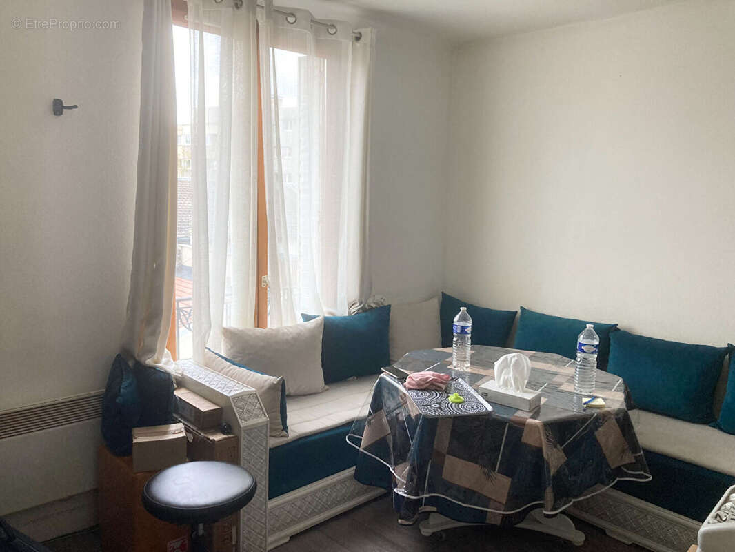 Appartement à AUBERVILLIERS